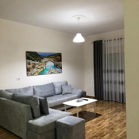 Drini Apartments Permet Luaran gambar