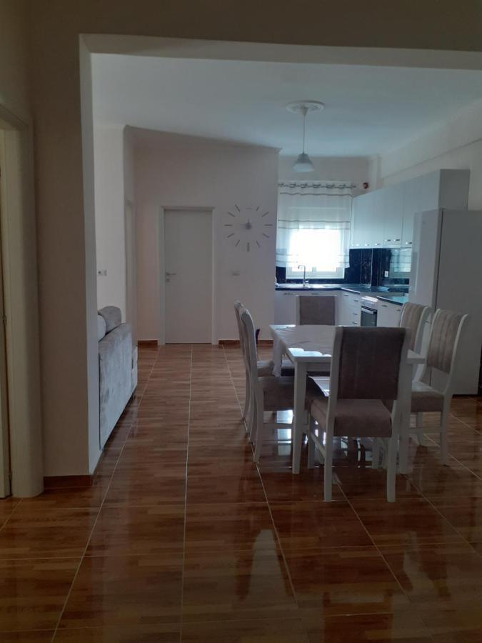 Drini Apartments Permet Luaran gambar