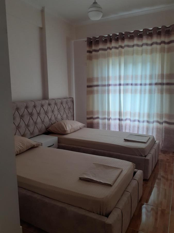 Drini Apartments Permet Luaran gambar